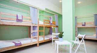 Гостиница FriendHouse Хостел Москва Кровать в общем номере с 14 кроватями-2